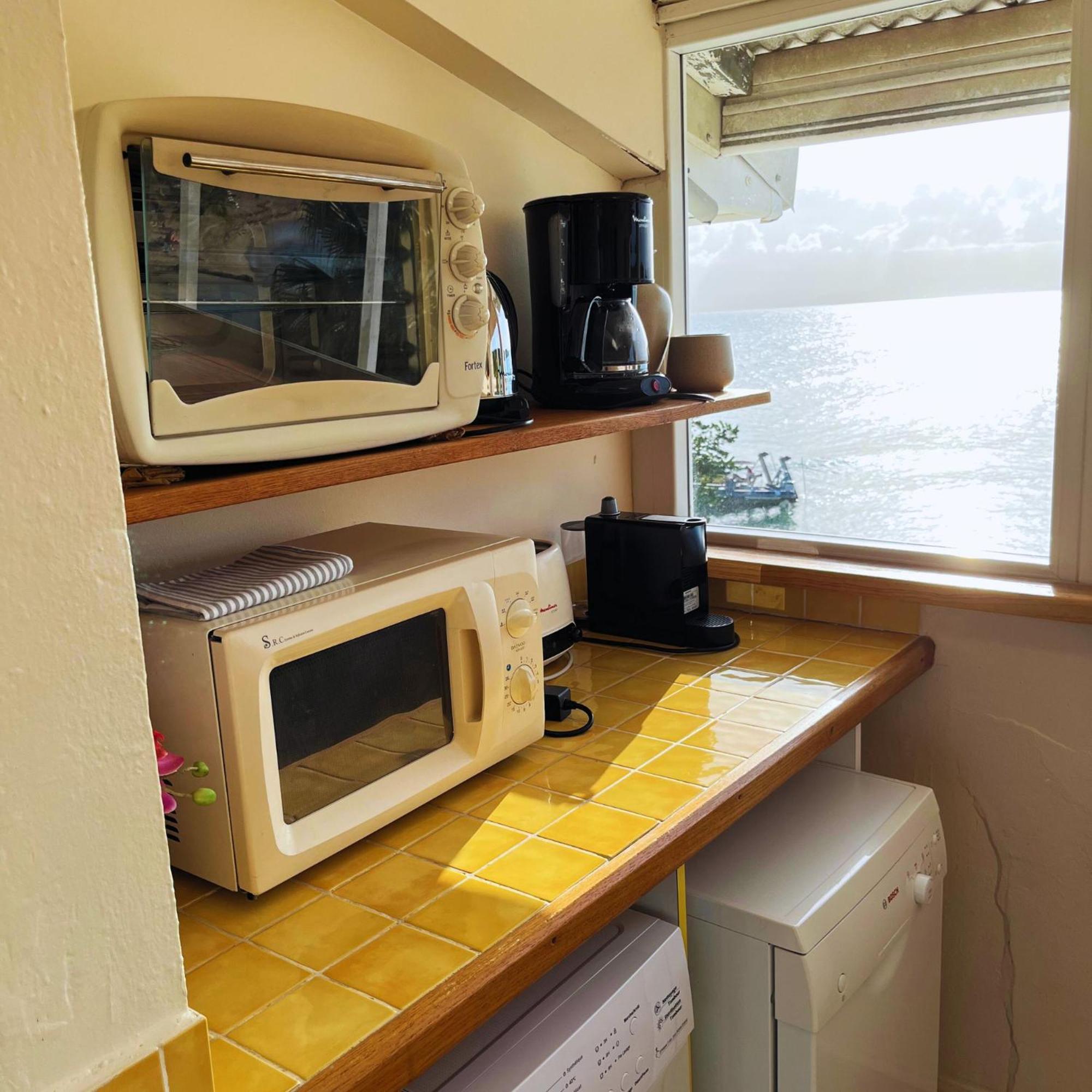 Appartement Les Yuccas, Vue Sur La Mer Et Les Montagnes Le Gosier  Εξωτερικό φωτογραφία