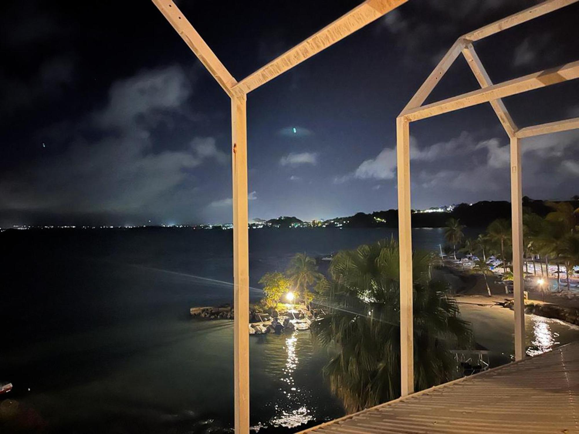 Appartement Les Yuccas, Vue Sur La Mer Et Les Montagnes Le Gosier  Εξωτερικό φωτογραφία